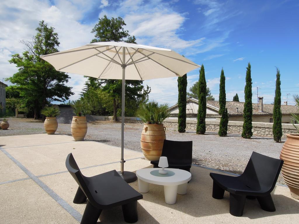 Hotel Estelou Sommières Εξωτερικό φωτογραφία