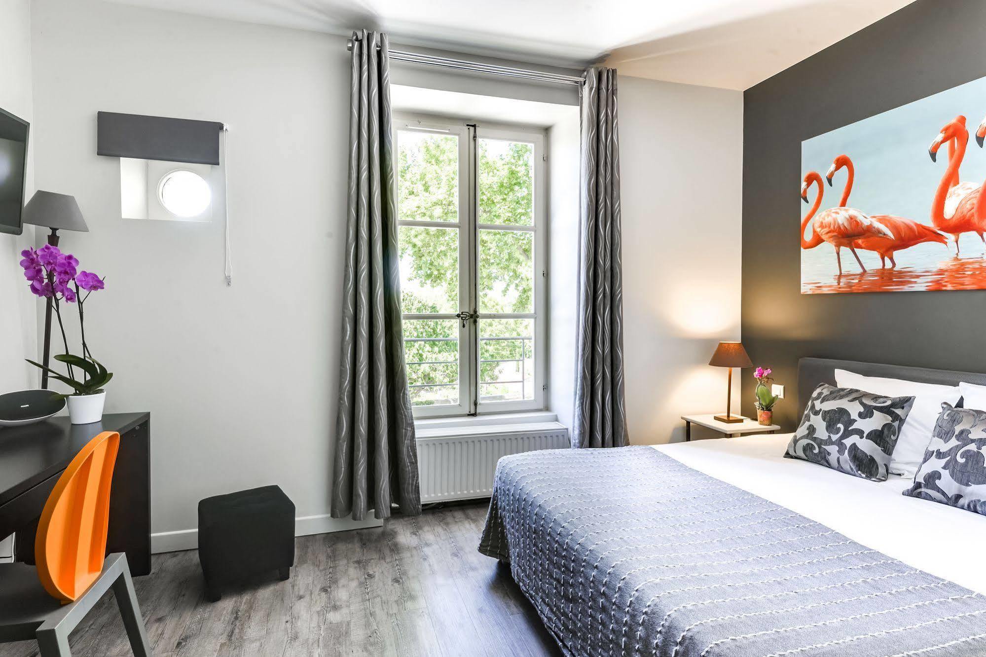 Hotel Estelou Sommières Εξωτερικό φωτογραφία